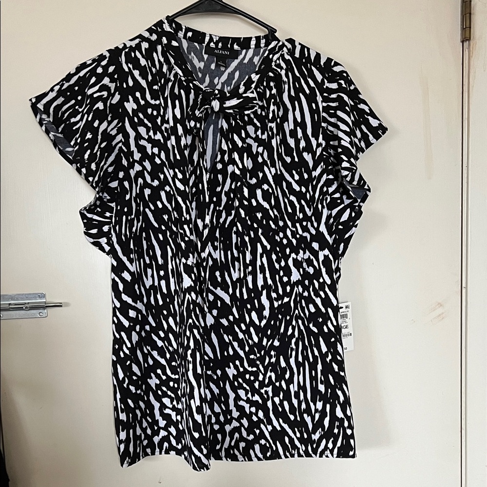 Alfani Black and White Abstract Blouse